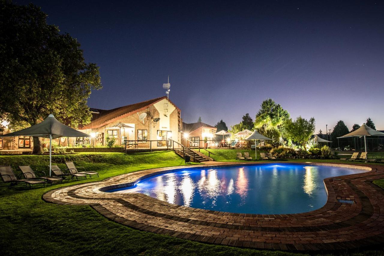 First Group Qwantani Hotel Harrismith Exterior photo