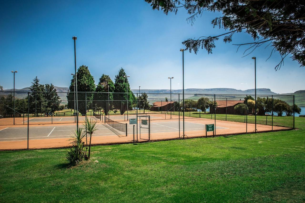 First Group Qwantani Hotel Harrismith Exterior photo